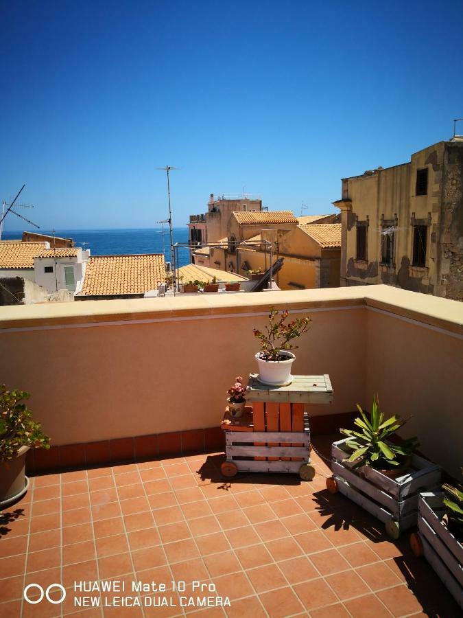 Bed and Breakfast La Terrazza Sul Vicolo Syrakus Exterior foto