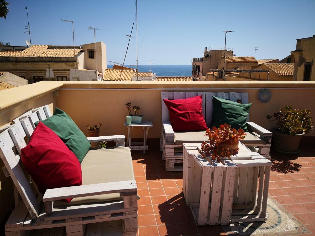 Bed and Breakfast La Terrazza Sul Vicolo Syrakus Exterior foto